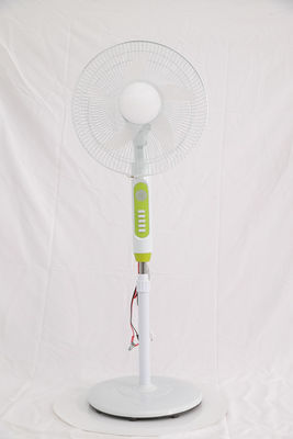 Elegant Design Solar Stand Fan With 3 Speed 1.1-1.2m Adjustable Height